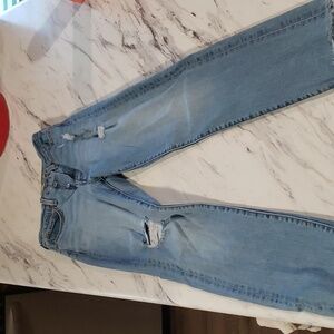 Levi jeans size 27"